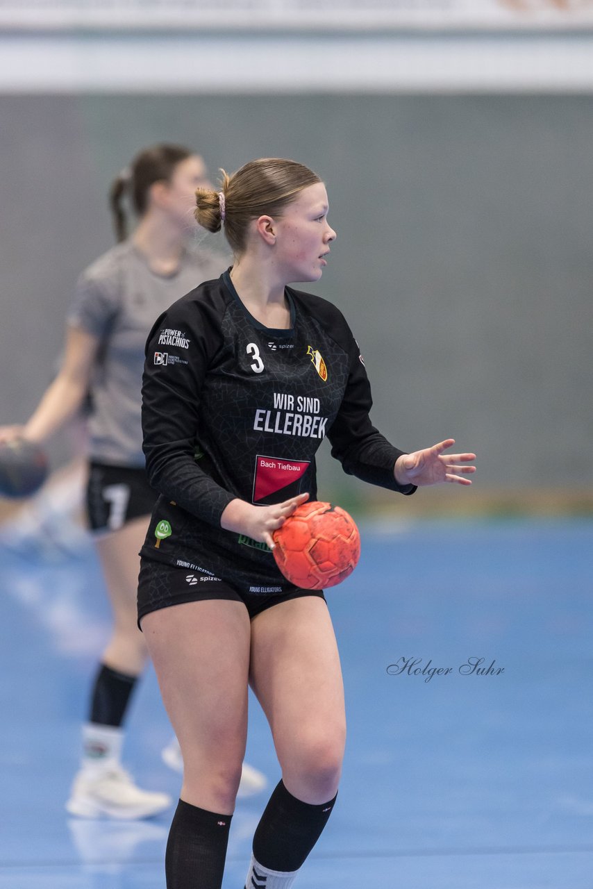 Bild 92 - wBJ TSV Ellerbek - TSV Uetersen : Ergebnis: 15:10